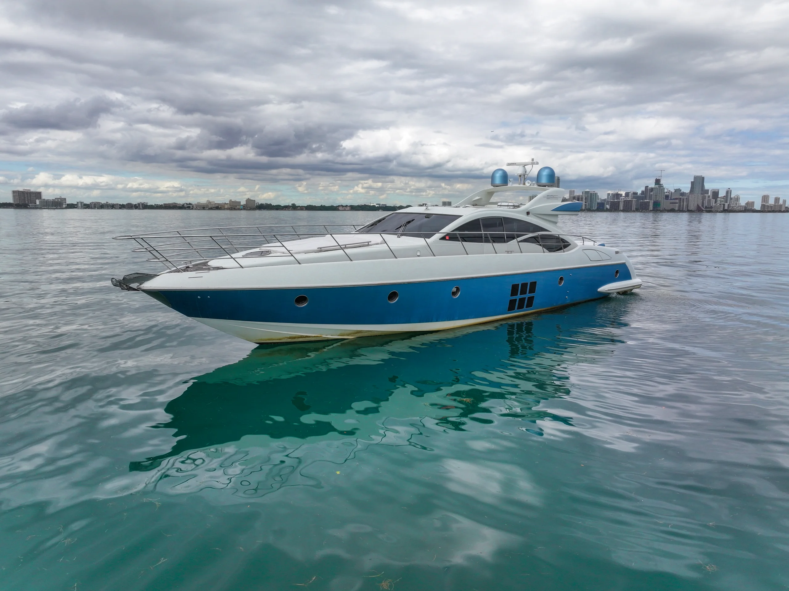 68 AZIMUT — photograph 32
