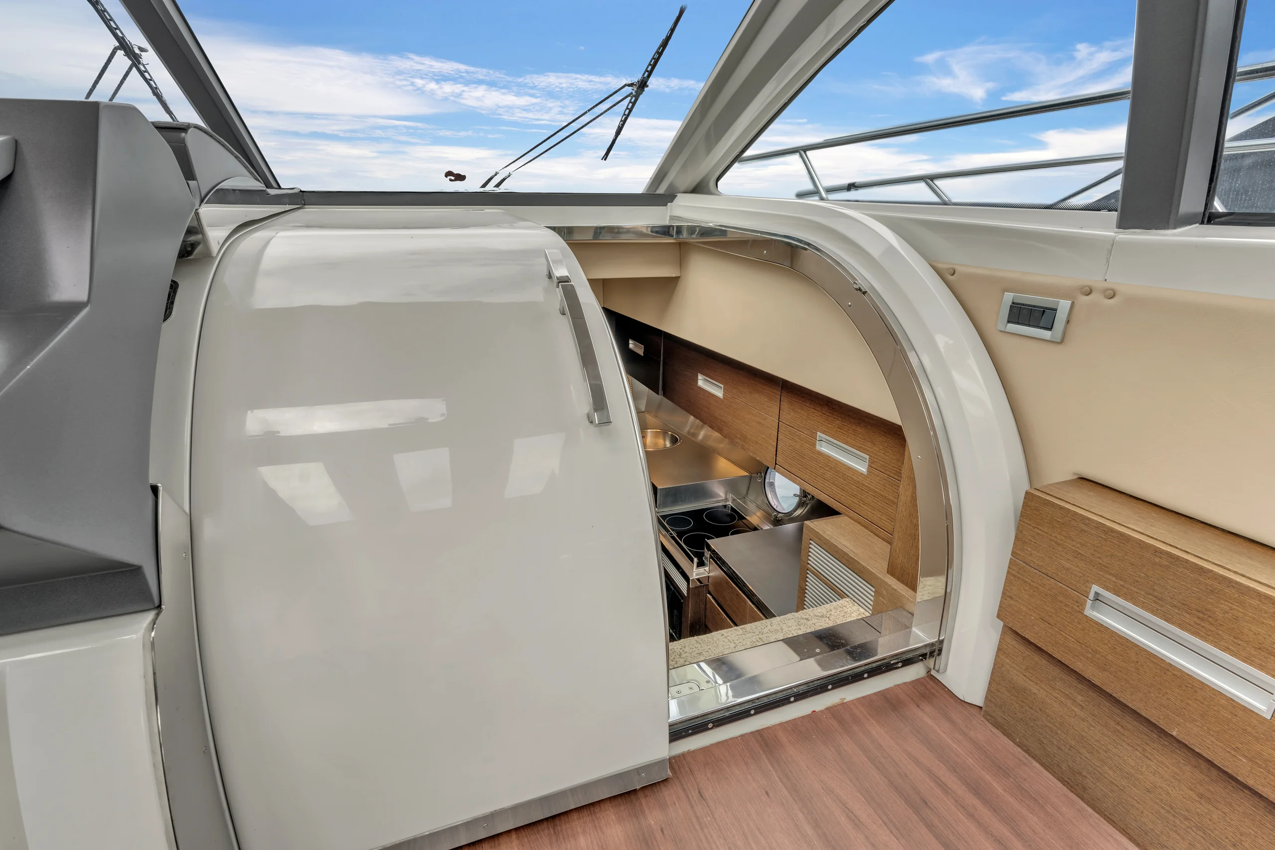 68 AZIMUT — photograph 20
